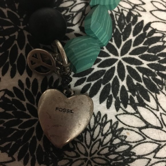 ❤️Fossil Stone Stretch Bracelet - 301 $25 or $20 w/offer - Picture 2 of 3